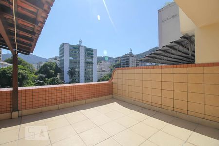 Apartamento à venda com 169m², 3 quartos e sem vaga Apartamento à venda com 169m², 3 quartos e sem vagaÁrea Externa