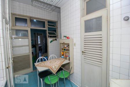 Apartamento à venda com 169m², 3 quartos e sem vaga Apartamento à venda com 169m², 3 quartos e sem vagaÁrea de Serviço