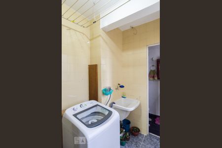 Apartamento à venda com 65m², 2 quartos e 1 vaga Apartamento à venda com 65m², 2 quartos e 1 vagaÁrea de serviço