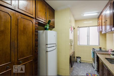 Apartamento à venda com 65m², 2 quartos e 1 vaga Apartamento à venda com 65m², 2 quartos e 1 vagaCozinha