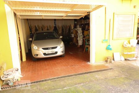 Casa à venda com 267m², 4 quartos e 4 vagasGaragem