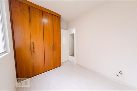 Quarto 1 de apartamento à venda com 3 quartos, 60m² em Estoril, Belo Horizonte