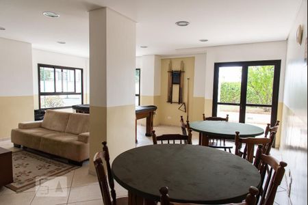 Apartamento à venda com 70m², 2 quartos e 2 vagas Apartamento à venda com 70m², 2 quartos e 2 vagasSala de jogos