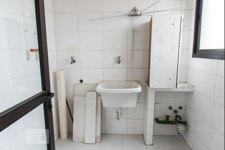 Apartamento à venda com 70m², 2 quartos e 2 vagas Apartamento à venda com 70m², 2 quartos e 2 vagasÁrea de serviço