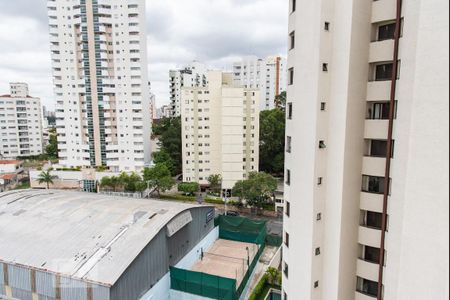 Apartamento à venda com 70m², 2 quartos e 2 vagas Apartamento à venda com 70m², 2 quartos e 2 vagasVista da varanda