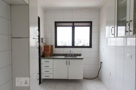 Apartamento à venda com 70m², 2 quartos e 2 vagas Apartamento à venda com 70m², 2 quartos e 2 vagasCozinha