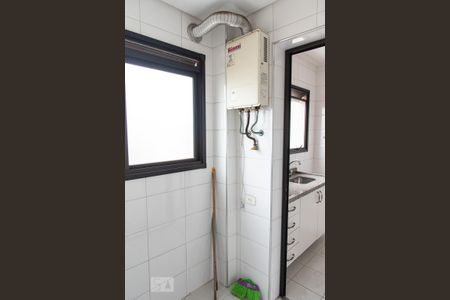 Apartamento à venda com 70m², 2 quartos e 2 vagas Apartamento à venda com 70m², 2 quartos e 2 vagasÁrea de serviço