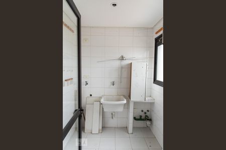 Apartamento à venda com 70m², 2 quartos e 2 vagas Apartamento à venda com 70m², 2 quartos e 2 vagasÁrea de serviço
