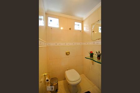 Casa para alugar com 400m², 4 quartos e 30 vagasLavabo