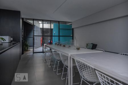 Apartamento à venda com 33m², 2 quartos e sem vaga Apartamento à venda com 33m², 2 quartos e sem vagaÁrea comum - Salão de festas