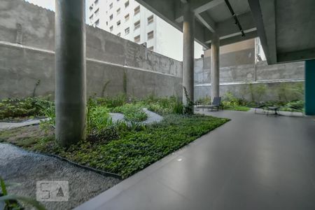 Apartamento à venda com 33m², 2 quartos e sem vaga Apartamento à venda com 33m², 2 quartos e sem vagaÁrea comum - Hall do prédio