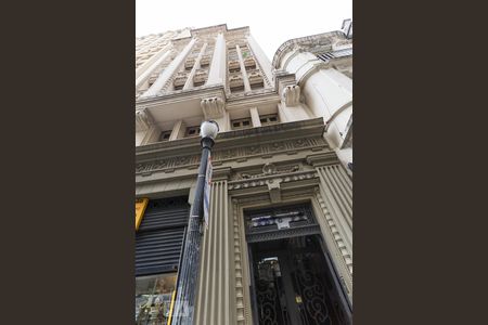 Apartamento para alugar com 95m², 2 quartos e sem vagaFachada