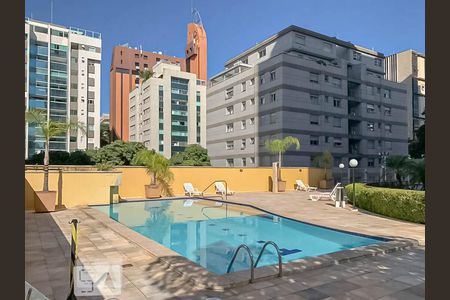 Apartamento para alugar com 50m², 1 quarto e 1 vagaÁrea comum - Piscina
