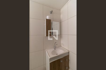 Casa à venda com 65m², 1 quarto e sem vaga Casa à venda com 65m², 1 quarto e sem vagaBanheiro