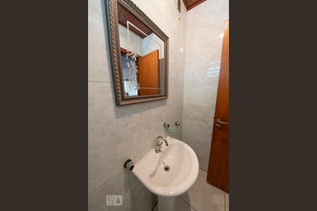 Casa à venda com 400m², 4 quartos e 4 vagasBanheiro 4