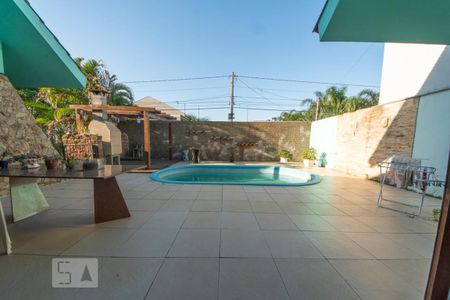 Casa à venda com 400m², 4 quartos e 4 vagasPiscina