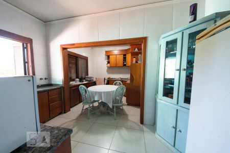 Casa à venda com 400m², 4 quartos e 4 vagasCozinha