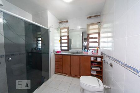 Casa à venda com 400m², 4 quartos e 4 vagasBanheiro 3