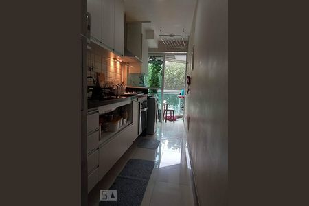 Apartamento à venda com 97m², 3 quartos e 1 vagaCozinha - Armários