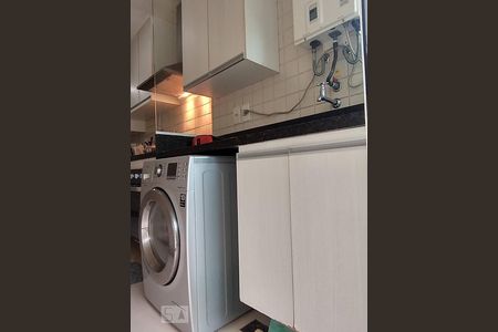 Apartamento à venda com 97m², 3 quartos e 1 vagaÁrea de Serviço