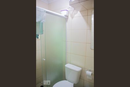 Casa à venda com 150m², 3 quartos e 2 vagas Casa à venda com 150m², 3 quartos e 2 vagasBanheiro de Serviço