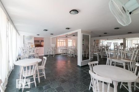 Apartamento à venda com 67m², 2 quartos e 1 vagaÁrea comum - Salão de festas