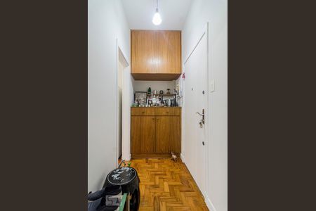 Apartamento à venda com 57m², 2 quartos e sem vaga Apartamento à venda com 57m², 2 quartos e sem vagaEntrada