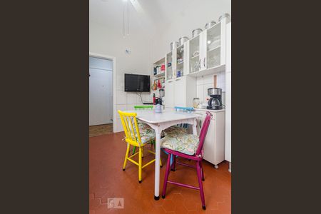 Apartamento à venda com 57m², 2 quartos e sem vaga Apartamento à venda com 57m², 2 quartos e sem vagaCozinha