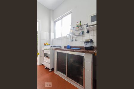 Apartamento à venda com 57m², 2 quartos e sem vaga Apartamento à venda com 57m², 2 quartos e sem vagaCozinha