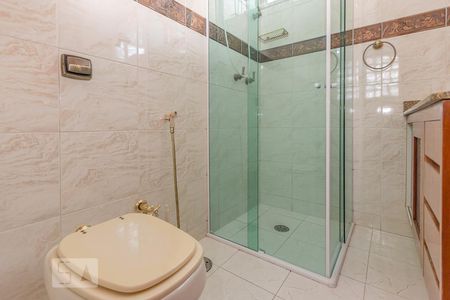 Casa à venda com 155m², 3 quartos e 2 vagas Casa à venda com 155m², 3 quartos e 2 vagasBanheiro