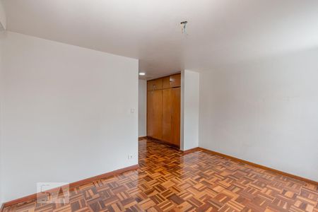 Casa à venda com 155m², 3 quartos e 2 vagas Casa à venda com 155m², 3 quartos e 2 vagasSuíte