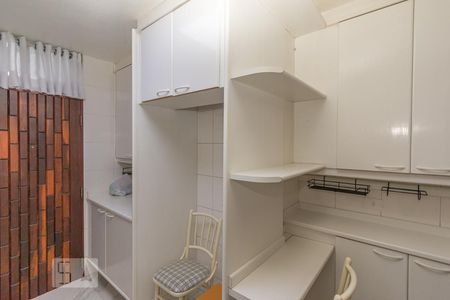 Casa à venda com 155m², 3 quartos e 2 vagas Casa à venda com 155m², 3 quartos e 2 vagasCozinha