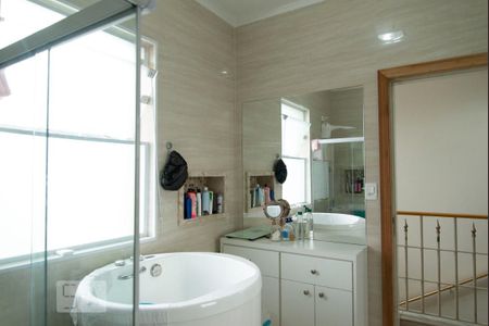 Casa à venda com 365m², 4 quartos e 4 vagasBanheiro