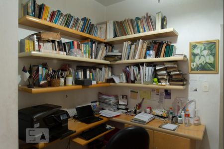 Casa à venda com 365m², 4 quartos e 4 vagasQuarto 4