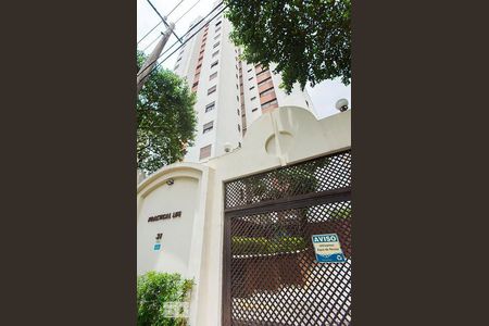 Apartamento à venda com 60m², 2 quartos e 1 vagaFachada