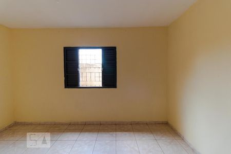 Casa à venda com 130m², 4 quartos e 3 vagas Casa à venda com 130m², 4 quartos e 3 vagasQuarto 02