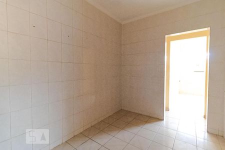Casa à venda com 130m², 4 quartos e 3 vagas Casa à venda com 130m², 4 quartos e 3 vagasCozinha 02 (Fundos)