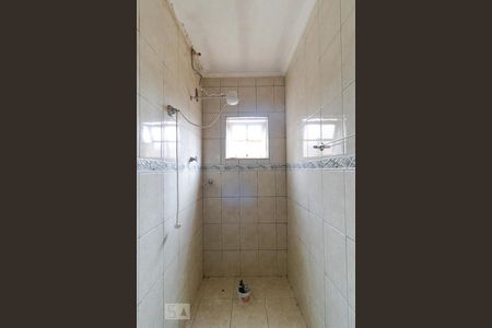 Casa à venda com 130m², 4 quartos e 3 vagas Casa à venda com 130m², 4 quartos e 3 vagasBanheiro 01 (Fundos)