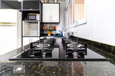 Casa à venda com 136m², 2 quartos e 2 vagas Casa à venda com 136m², 2 quartos e 2 vagasCozinha - Cooktop