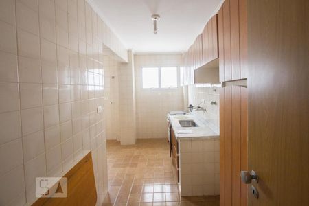 Apartamento à venda com 75m², 2 quartos e 1 vagaCozinha