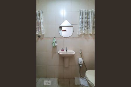 Casa à venda com 345m², 4 quartos e 3 vagasBanheiro 3