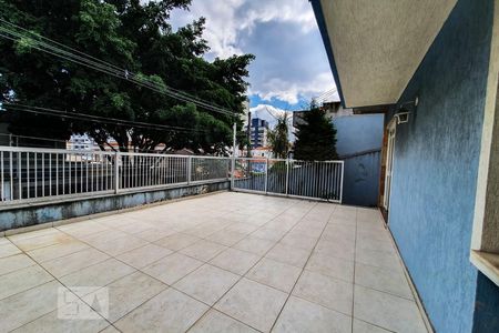 Casa à venda com 345m², 4 quartos e 3 vagasVaranda