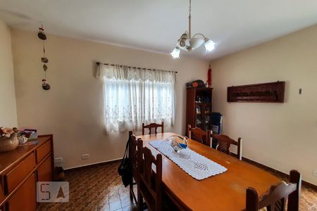 Casa à venda com 345m², 4 quartos e 3 vagasCopa