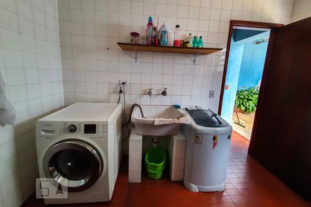 Casa à venda com 345m², 4 quartos e 3 vagasÁrea de Serviço