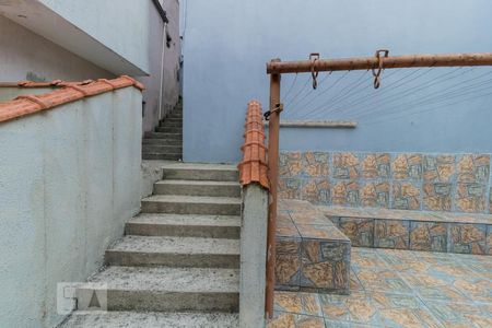 Casa para alugar com 35m², 1 quarto e sem vagaQuintal