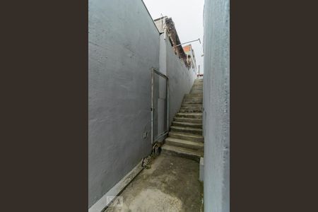 Casa para alugar com 35m², 1 quarto e sem vagaEscada