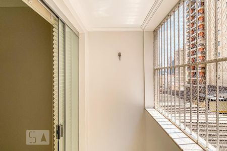 Sacada de apartamento à venda com 3 quartos, 104m² em Centro, Campinas