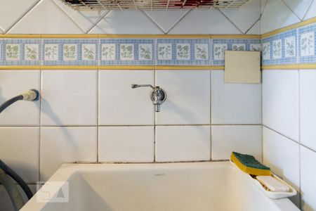 Casa à venda com 440m², 5 quartos e 4 vagas Casa à venda com 440m², 5 quartos e 4 vagasÁrea de Serviço