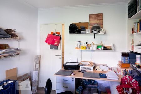 Casa à venda com 440m², 5 quartos e 4 vagas Casa à venda com 440m², 5 quartos e 4 vagasQuarto 3