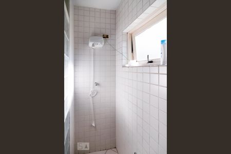 Casa à venda com 440m², 5 quartos e 4 vagas Casa à venda com 440m², 5 quartos e 4 vagasEdícula Banheiro Quarto - Suíte